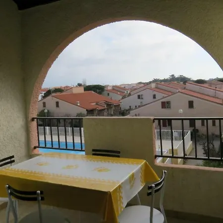 5 Personnes Piscine 5pb274